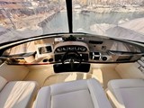 CARVER 396 Flybridge Helm